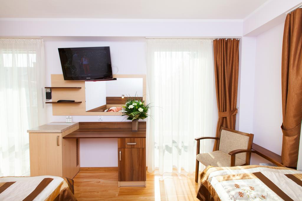 Sanatorium Zbyszko Hotel Busko-Zdrój Pokój zdjęcie